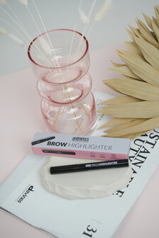 Brow Highlighter Professional