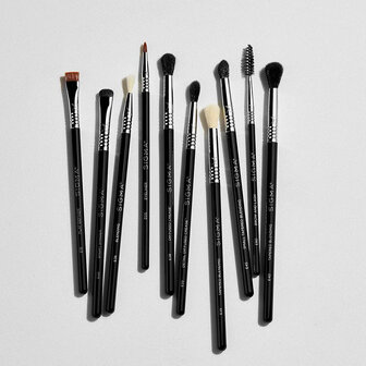 E45 Small Tapared Blending Brush