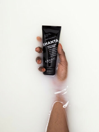 SHANTA RICH FACIAL CLEANSER